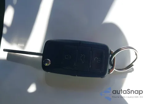 2009 Volkswagen Jetta Se z USA, uszkodzony, nr VIN 3VWRZ71K99M168006